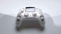 Health-Tracking Gaming Controllers Image 1