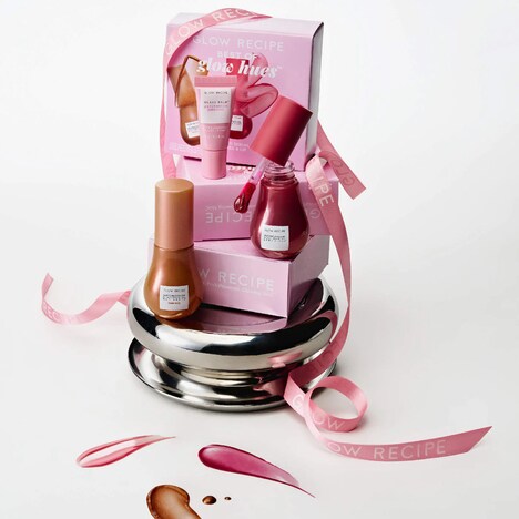 Compact Glow-Focused Gift Sets