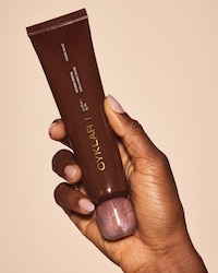 Fast-Absorbing Hand Creams Image 4