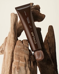 Fast-Absorbing Hand Creams Image 5