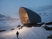 Intimate High-Altitude Cottages Image 1