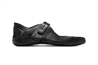 Split-Toe Footwear Updates