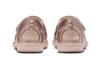 Split-Toe Footwear Updates Image 4