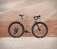 Ultra-Tough Titanium Gravel Bikes Image 2