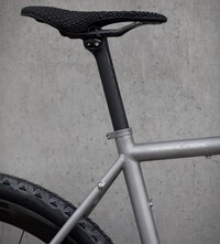 Ultra-Tough Titanium Gravel Bikes Image 5