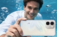 Stylish Waterproof Smartphones