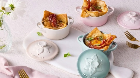 Pastel-Hued Seasonal Cookware