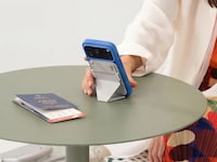 Trackable Magnet Smartphone Wallets Image 2