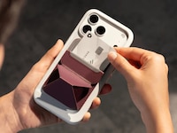 Trackable Magnet Smartphone Wallets Image 5