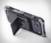 Chic Skeletal Smartphone Protectors Image 7