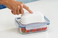 Ultraviolet Food Storage Gadgets Image 1