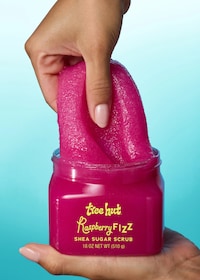 Raspberry-Inspired Sugar Scrubs Image 2