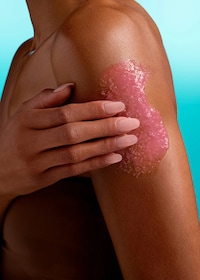 Raspberry-Inspired Sugar Scrubs Image 4
