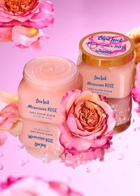 Moroccan Rose-Inspired Shea Scrubs Image 3