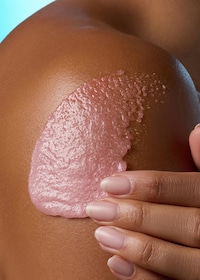 Moroccan Rose-Inspired Shea Scrubs Image 4