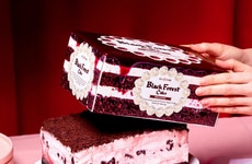 Free-From Frozen Yogurt Cakes