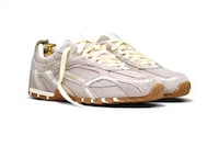 Modern Driving Sneakers Image 2