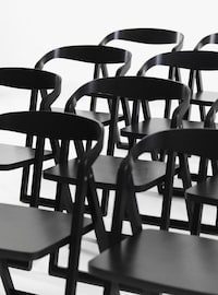 Practical Folding Chair Designs Image 3