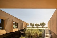 Sculptural Facade Homes Image 2