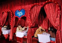 Romantic Restaurant Booth Takeovers Image 2