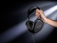 Audiophile-Approved Gaming Headsets Image 3