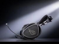 Audiophile-Approved Gaming Headsets Image 6