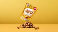 Bubbly Caramel Chocolate Snacks Image 1
