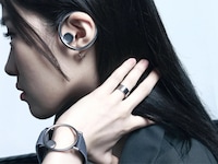 Tech-Infused Jewelry Concepts Image 1