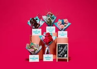 Romantic Delivery Service Bouquets Image 1