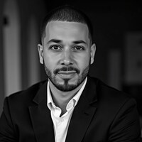 AI-Powered Portrait Studio Platforms Image 7
