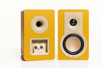 Styled Hi-Fi Speakers Image 3