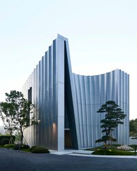 Reflective Museum Conversion Image 2