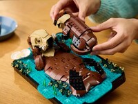 Interlocking Otter Puzzle Set Image 2