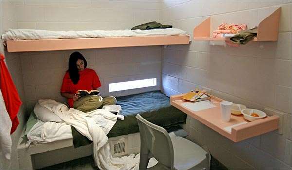 Upgradable Prison Stays