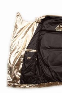 Space Age Ski Gear Image 3