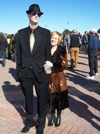 Thanksgiving Horse Racing Fashion Image 4