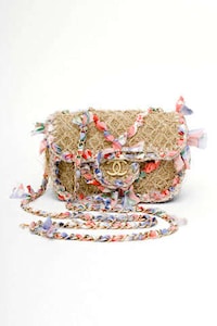 Country-Inspired Carryalls