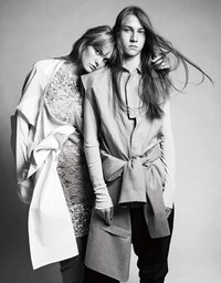 Flowing Organic Fashionography Image 4