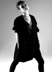 Black Bra Editorials Image 3