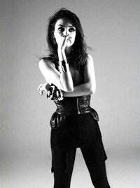 Black Bra Editorials Image 7