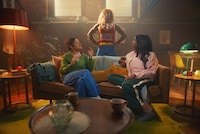 Wrestler-Themed Chocolate Commercials Image 1