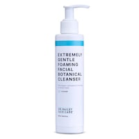 Ultra-Gentle Face Cleansers Image 3