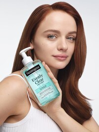 Dermatologist Co-Designed Acne Solutions Image 3