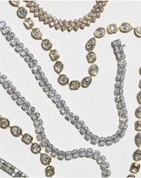 Vintage-Inspired Fine Jewelry Collections Image 1