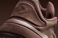 Premium Retro Sneakers Image 3