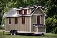 Cottage-Style Tiny Homes Image 2