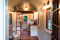 Cottage-Style Tiny Homes Image 7