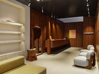 Footwear Retail Stores