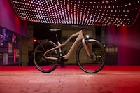 Speedy Commuter-Friendly eBikes Image 4