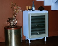Sleek Beverage Refrigerators Image 1